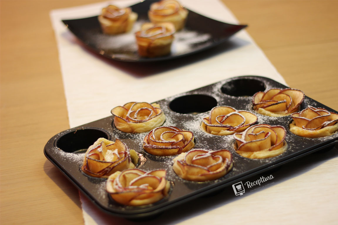Ružice od jabuka (ili na engleskom Apple Roses) sastoje se od samo četiri sastojka.