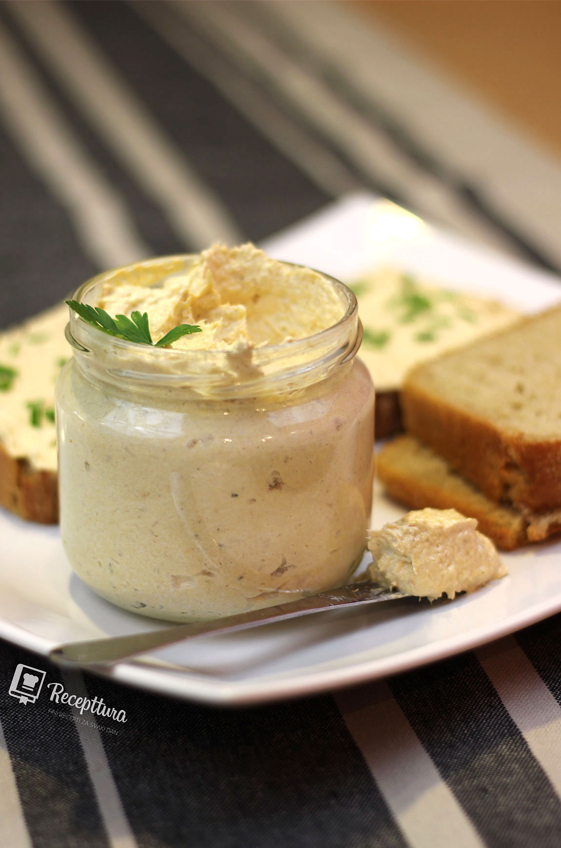 Fina pašteta od tune recept je koji možete pripremiti za samo 20 minuta.