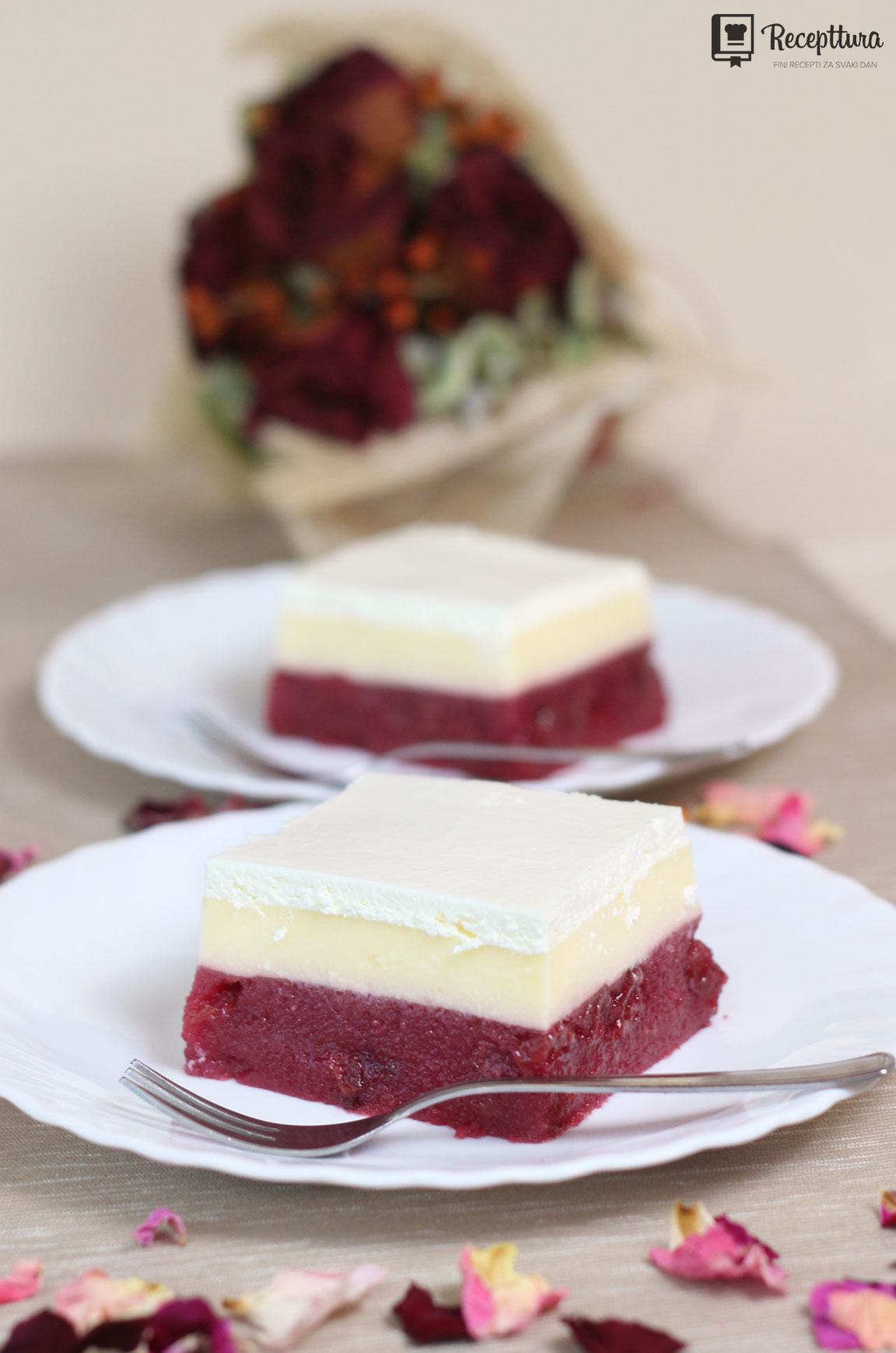 Kolač s višnjama i puding kremom recept bez pečenja
