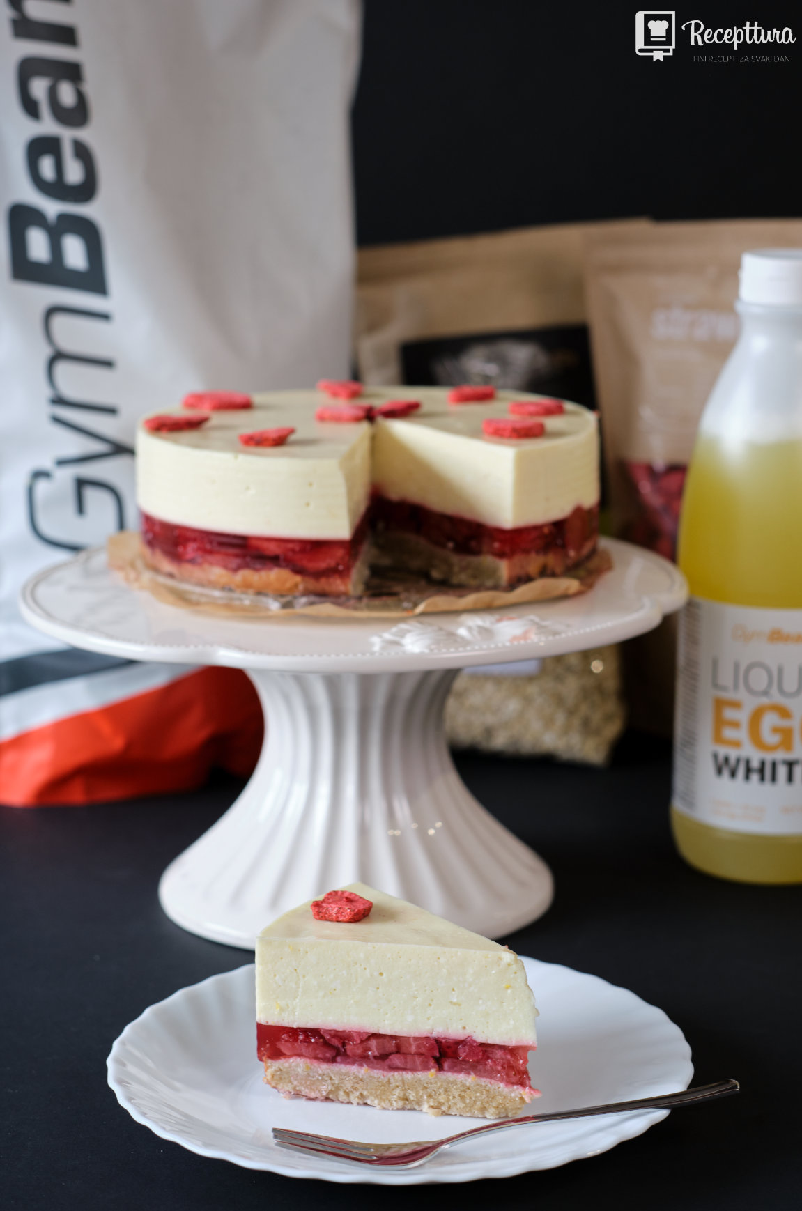 Proteinski cheesecake s jagodama