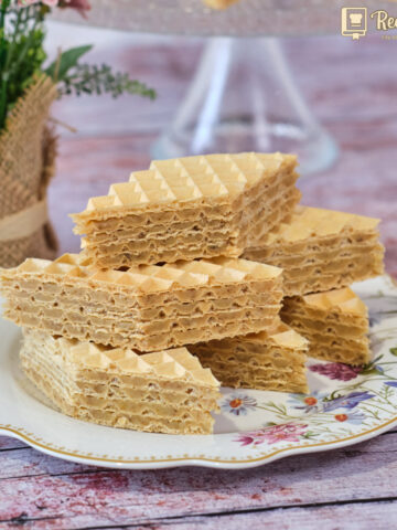 Karamel oblatne s mlijekom i orasima